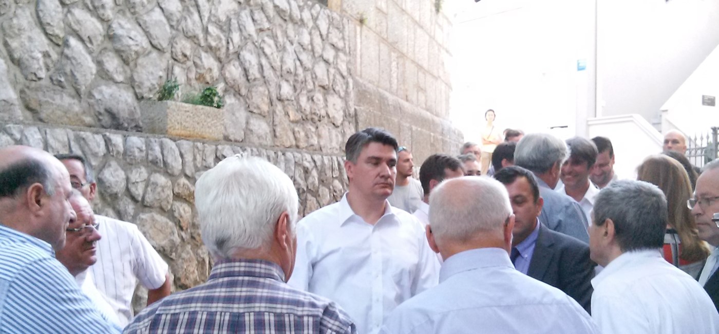 Premijer Milanović u Dobrinju: Općine trebaju biti dobro ustrojene i s jasnim nadležnostima
